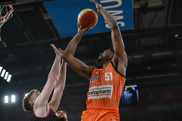 以及他们对 以及他们对