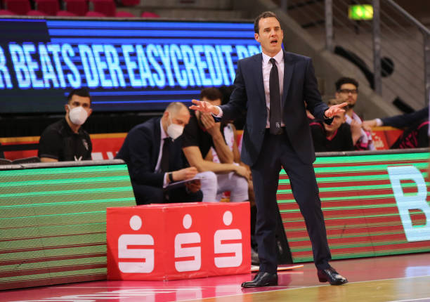 这不仅给球 这不仅给球